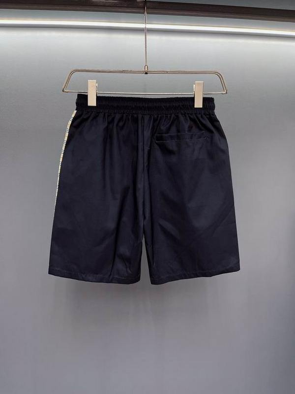 Burberry Men's Shorts 44